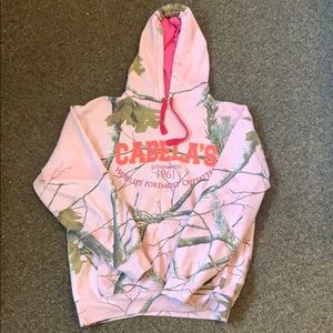 Cabela’s Women’s Pink Camo Sweatshirt